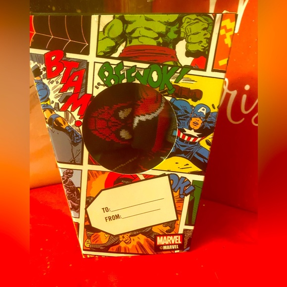 Marvel Socks Gift Boxed Set - Picture 3 of 3